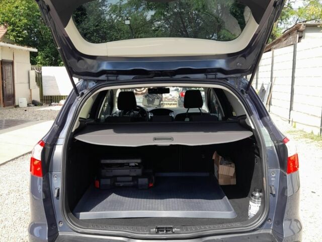 Серый Форд Фокус, объемом двигателя 2 л и пробегом 197 тыс. км за 6048 $, фото 5 на Automoto.ua