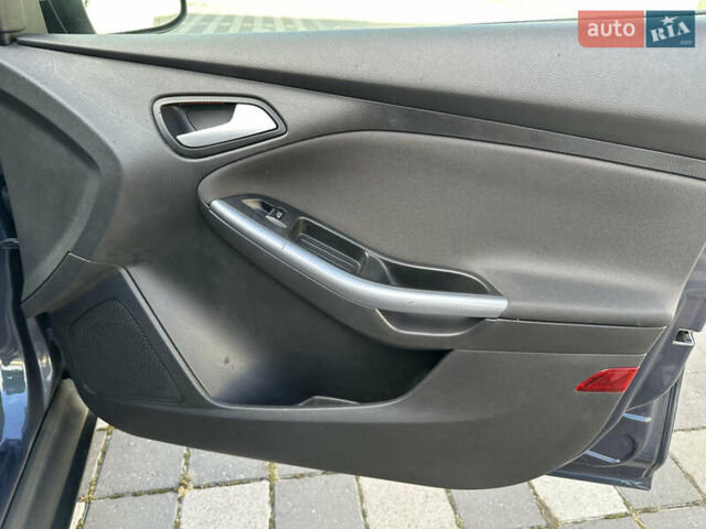 Форд Фокус 2013 у Стрые на Automoto.ua Сірий Форд Фокус, об'ємом двигуна 1.6 л та пробігом 217 тис. км за 8350 $, фото 97 на Automoto.ua