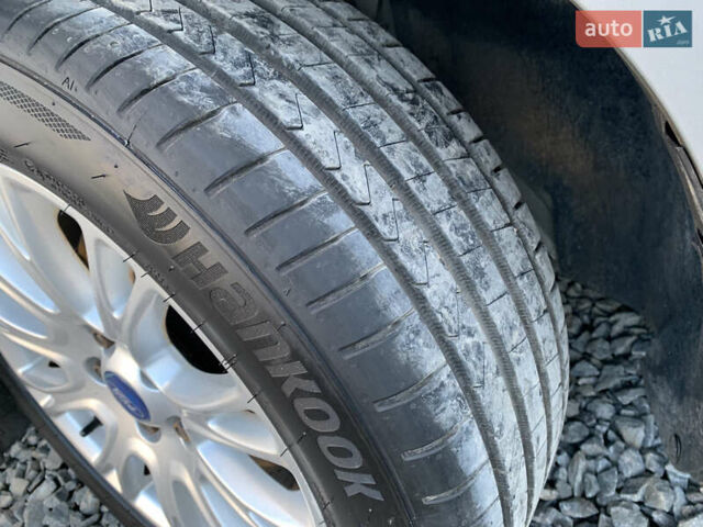 Серый Форд Фокус, объемом двигателя 1.6 л и пробегом 236 тыс. км за 7800 $, фото 45 на Automoto.ua