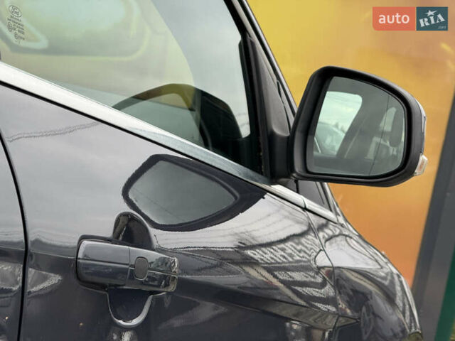 Серый Форд Фокус, объемом двигателя 1.6 л и пробегом 227 тыс. км за 8900 $, фото 26 на Automoto.ua