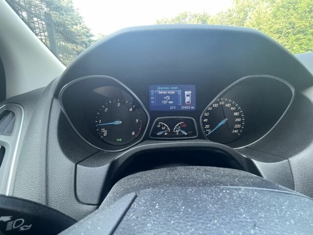 Сірий Форд Фокус, об'ємом двигуна 1.6 л та пробігом 220 тис. км за 8500 $, фото 19 на Automoto.ua