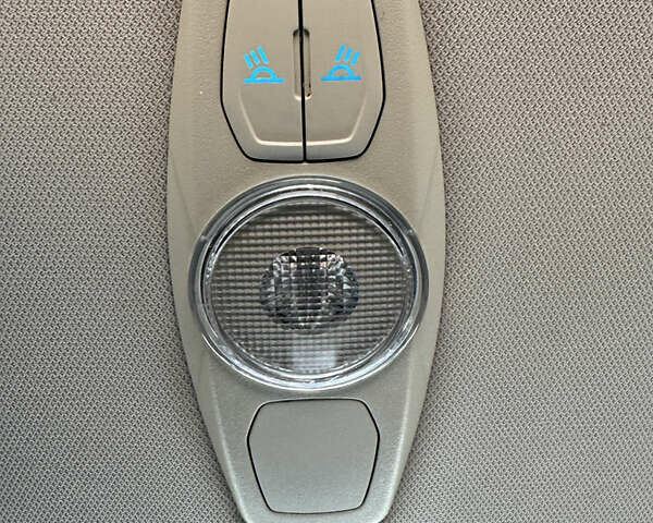 Сірий Форд Фокус, об'ємом двигуна 1.6 л та пробігом 219 тис. км за 8599 $, фото 57 на Automoto.ua