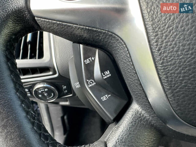 Сірий Форд Фокус, об'ємом двигуна 1.6 л та пробігом 217 тис. км за 8350 $, фото 68 на Automoto.ua