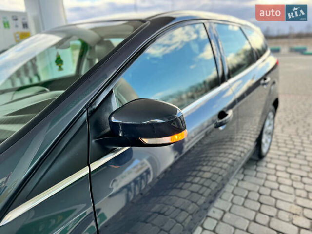Сірий Форд Фокус, об'ємом двигуна 1.6 л та пробігом 219 тис. км за 9250 $, фото 36 на Automoto.ua