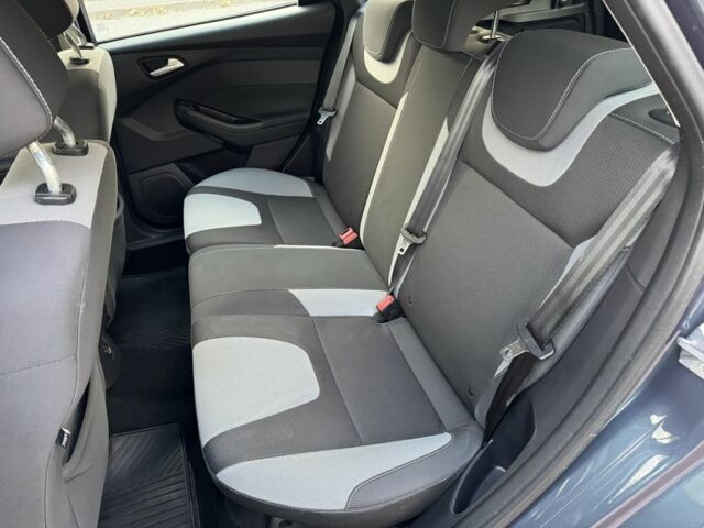 Сірий Форд Фокус, об'ємом двигуна 1.6 л та пробігом 249 тис. км за 7750 $, фото 9 на Automoto.ua