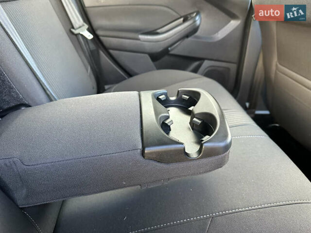 Форд Фокус 2013 у Стрые на Automoto.ua Сірий Форд Фокус, об'ємом двигуна 1.6 л та пробігом 217 тис. км за 8350 $, фото 120 на Automoto.ua