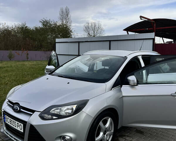 Сірий Форд Фокус, об'ємом двигуна 1.6 л та пробігом 259 тис. км за 8400 $, фото 39 на Automoto.ua
