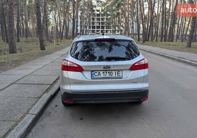 Серый Форд Фокус, объемом двигателя 1.6 л и пробегом 220 тыс. км за 7600 $, фото 5 на Automoto.ua