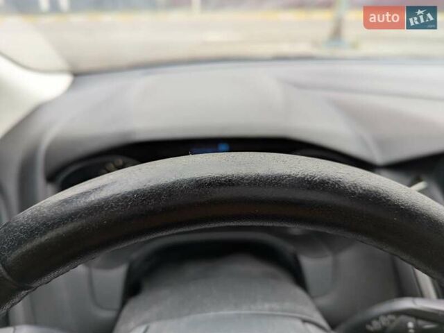 Серый Форд Фокус, объемом двигателя 1 л и пробегом 161 тыс. км за 6800 $, фото 4 на Automoto.ua