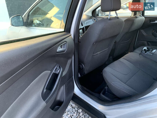 Серый Форд Фокус, объемом двигателя 1.6 л и пробегом 236 тыс. км за 7800 $, фото 19 на Automoto.ua