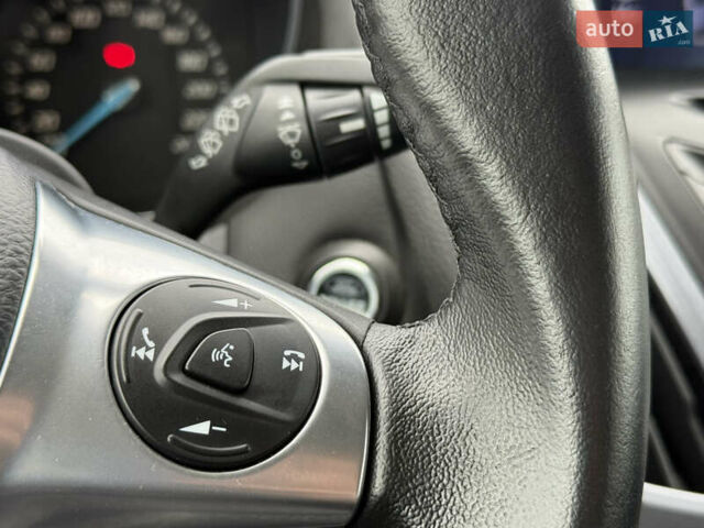 Серый Форд Фокус, объемом двигателя 1.6 л и пробегом 227 тыс. км за 8900 $, фото 50 на Automoto.ua