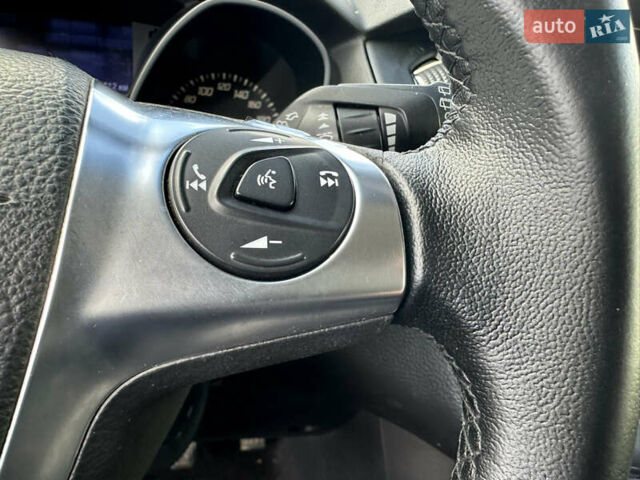 Форд Фокус 2013 у Стрые на Automoto.ua Сірий Форд Фокус, об'ємом двигуна 1.6 л та пробігом 217 тис. км за 8350 $, фото 88 на Automoto.ua