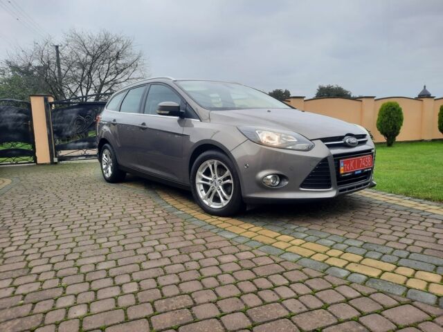 Серый Форд Фокус, объемом двигателя 1.6 л и пробегом 259 тыс. км за 8250 $, фото 3 на Automoto.ua