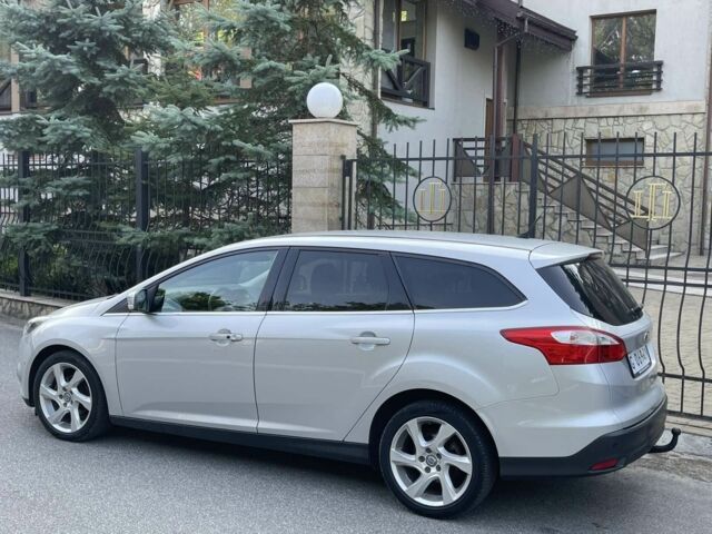 Сірий Форд Фокус, об'ємом двигуна 1.6 л та пробігом 220 тис. км за 8500 $, фото 4 на Automoto.ua