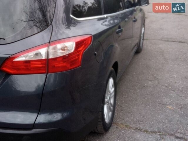 Серый Форд Фокус, объемом двигателя 2 л и пробегом 247 тыс. км за 9000 $, фото 8 на Automoto.ua