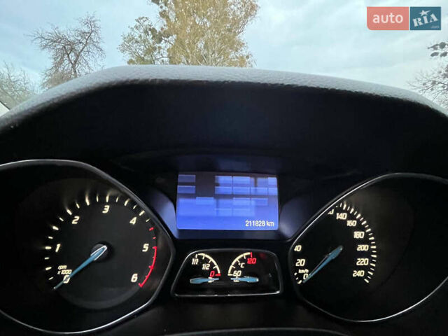 Форд Фокус 2013 в Житомире на Automoto.ua Серый Форд Фокус, объемом двигателя 1.6 л и пробегом 211 тыс. км за 8950 $, фото 29 на Automoto.ua
