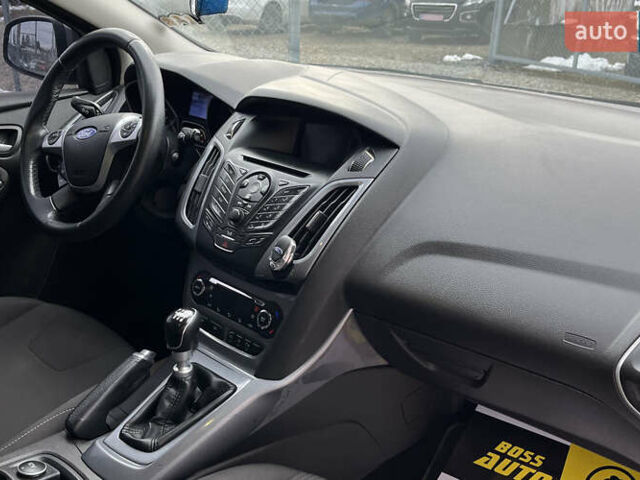 Серый Форд Фокус, объемом двигателя 1.56 л и пробегом 234 тыс. км за 8500 $, фото 16 на Automoto.ua