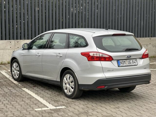 Сірий Форд Фокус, об'ємом двигуна 1.6 л та пробігом 245 тис. км за 6900 $, фото 3 на Automoto.ua