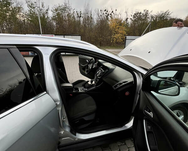 Сірий Форд Фокус, об'ємом двигуна 1.6 л та пробігом 259 тис. км за 8400 $, фото 30 на Automoto.ua