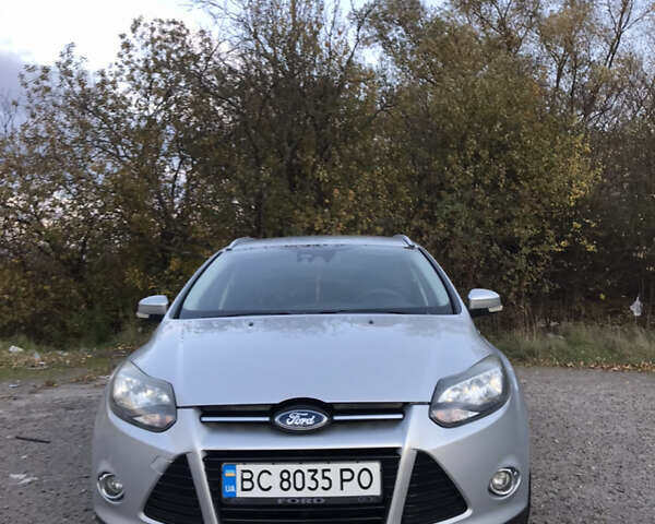 Форд Фокус 2013 в Львове на Automoto.ua Серый Форд Фокус, объемом двигателя 1.56 л и пробегом 259 тыс. км за 8400 $, фото 4 на Automoto.ua