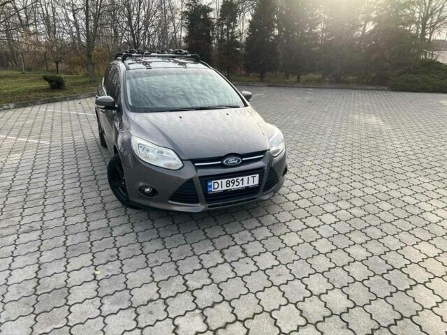 Сірий Форд Фокус, об'ємом двигуна 1 л та пробігом 213 тис. км за 6600 $, фото 23 на Automoto.ua