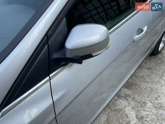 Серый Форд Фокус, объемом двигателя 1.6 л и пробегом 224 тыс. км за 8500 $, фото 25 на Automoto.ua