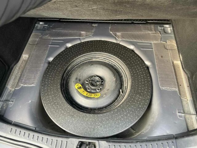 Сірий Форд Фокус, об'ємом двигуна 1 л та пробігом 213 тис. км за 6600 $, фото 21 на Automoto.ua