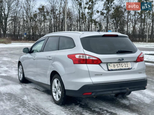Сірий Форд Фокус, об'ємом двигуна 1.6 л та пробігом 238 тис. км за 7999 $, фото 5 на Automoto.ua