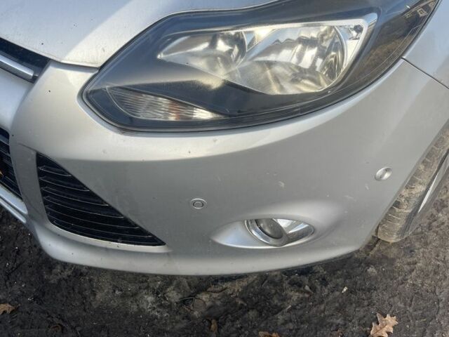 Сірий Форд Фокус, об'ємом двигуна 1 л та пробігом 208 тис. км за 1418 $, фото 15 на Automoto.ua