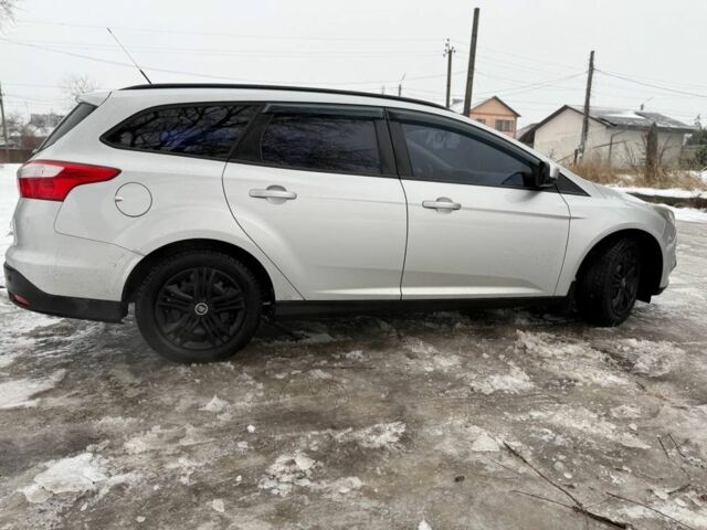 Серый Форд Фокус, объемом двигателя 1.6 л и пробегом 214 тыс. км за 7250 $, фото 2 на Automoto.ua