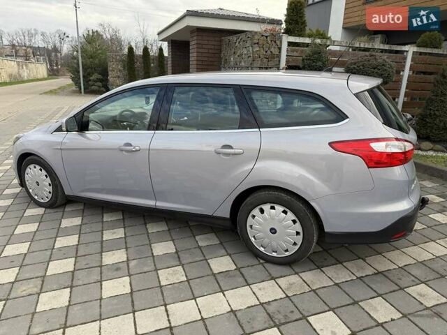 Серый Форд Фокус, объемом двигателя 1.6 л и пробегом 230 тыс. км за 7899 $, фото 59 на Automoto.ua