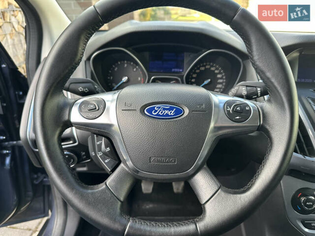 Форд Фокус 2013 у Стрые на Automoto.ua Сірий Форд Фокус, об'ємом двигуна 1.6 л та пробігом 217 тис. км за 8350 $, фото 86 на Automoto.ua