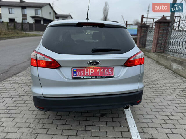Серый Форд Фокус, объемом двигателя 2 л и пробегом 253 тыс. км за 8600 $, фото 8 на Automoto.ua