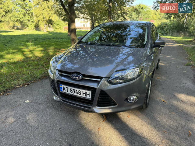 Сірий Форд Фокус, об'ємом двигуна 2 л та пробігом 205 тис. км за 8300 $, фото 2 на Automoto.ua