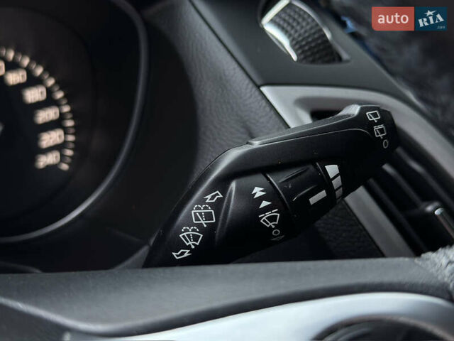 Серый Форд Фокус, объемом двигателя 1.6 л и пробегом 235 тыс. км за 7800 $, фото 51 на Automoto.ua