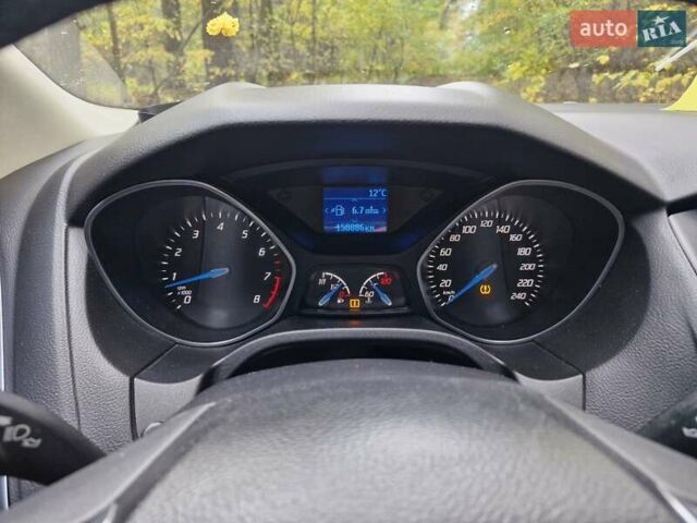 Сірий Форд Фокус, об'ємом двигуна 1 л та пробігом 80 тис. км за 7500 $, фото 32 на Automoto.ua