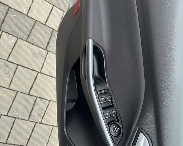 Серый Форд Фокус, объемом двигателя 1.6 л и пробегом 219 тыс. км за 8749 $, фото 33 на Automoto.ua