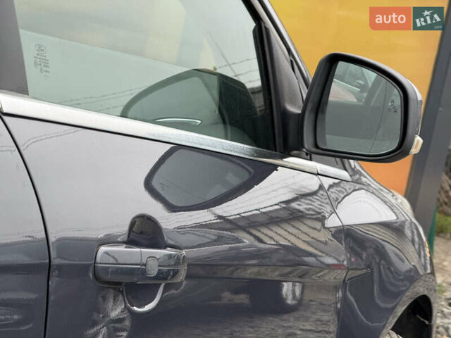 Серый Форд Фокус, объемом двигателя 1.6 л и пробегом 232 тыс. км за 9200 $, фото 26 на Automoto.ua