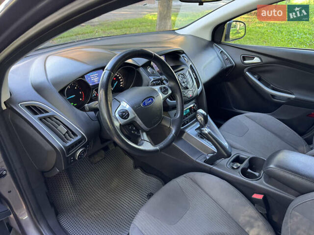 Сірий Форд Фокус, об'ємом двигуна 2 л та пробігом 205 тис. км за 8300 $, фото 11 на Automoto.ua