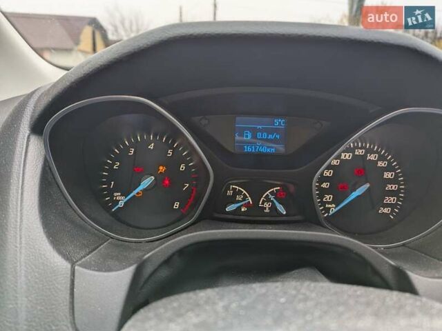 Серый Форд Фокус, объемом двигателя 1 л и пробегом 161 тыс. км за 6800 $, фото 2 на Automoto.ua