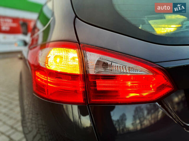 Серый Форд Фокус, объемом двигателя 1.6 л и пробегом 219 тыс. км за 9499 $, фото 25 на Automoto.ua