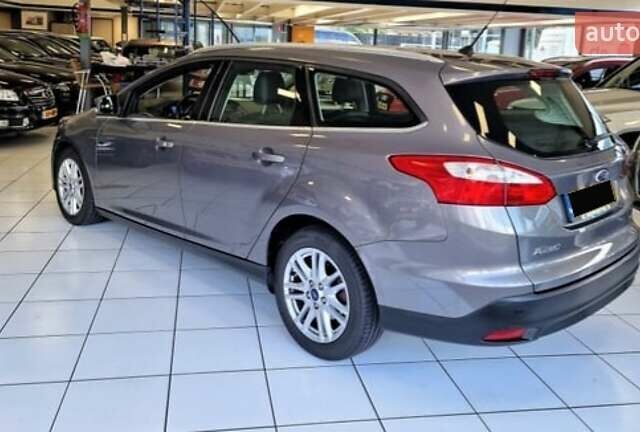 Серый Форд Фокус, объемом двигателя 1.56 л и пробегом 163 тыс. км за 10850 $, фото 3 на Automoto.ua