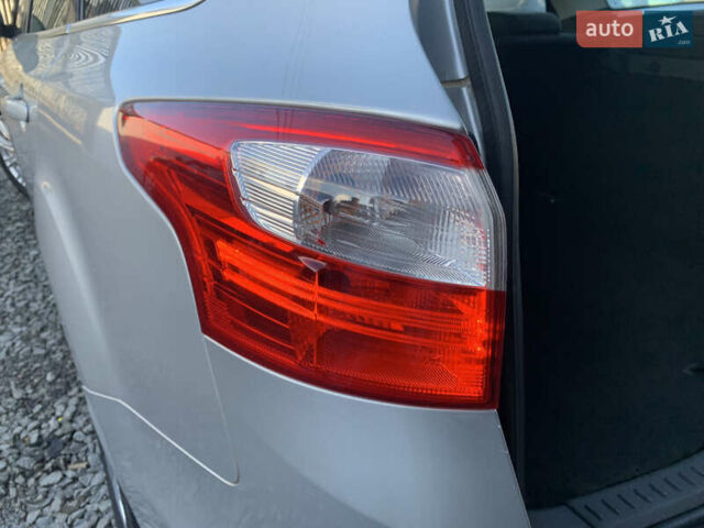 Форд Фокус 2013 в Ровно на Automoto.ua Серый Форд Фокус, объемом двигателя 1.6 л и пробегом 236 тыс. км за 7950 $, фото 44 на Automoto.ua