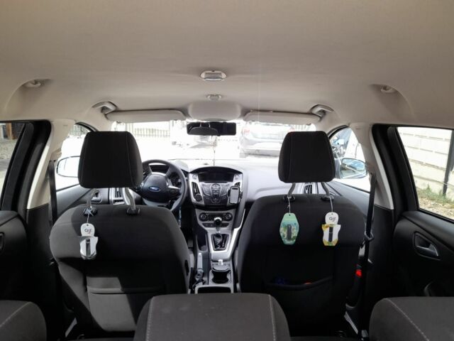 Серый Форд Фокус, объемом двигателя 2 л и пробегом 197 тыс. км за 6048 $, фото 6 на Automoto.ua