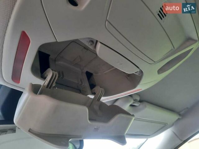 Серый Форд Фокус, объемом двигателя 1.6 л и пробегом 258 тыс. км за 8299 $, фото 90 на Automoto.ua