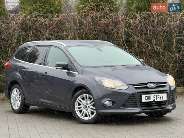 Сірий Форд Фокус, об'ємом двигуна 1.6 л та пробігом 230 тис. км за 8700 $, фото 6 на Automoto.ua