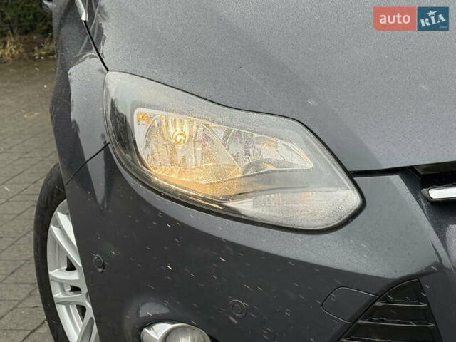 Сірий Форд Фокус, об'ємом двигуна 1.6 л та пробігом 230 тис. км за 8700 $, фото 10 на Automoto.ua