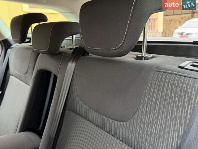Сірий Форд Фокус, об'ємом двигуна 1.6 л та пробігом 246 тис. км за 7950 $, фото 63 на Automoto.ua