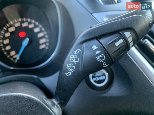 Форд Фокус 2013 в Ровно на Automoto.ua Серый Форд Фокус, объемом двигателя 1.6 л и пробегом 236 тыс. км за 7950 $, фото 29 на Automoto.ua