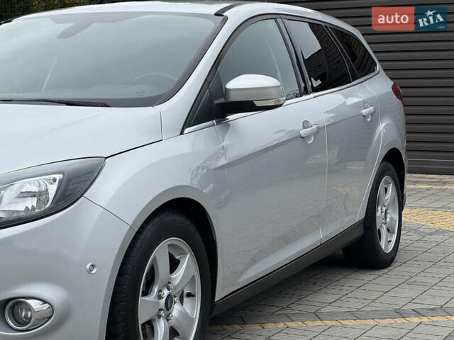 Сірий Форд Фокус, об'ємом двигуна 1.6 л та пробігом 219 тис. км за 8599 $, фото 107 на Automoto.ua